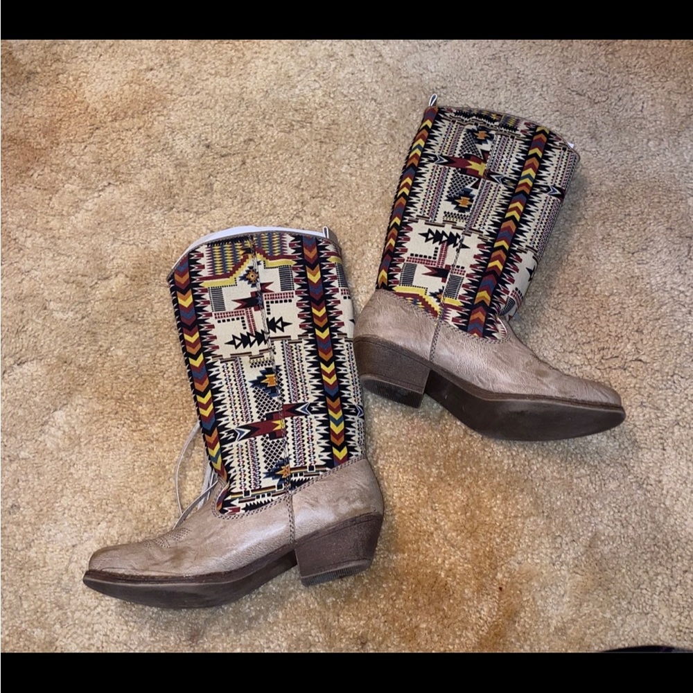 Aztec cowboy boot - Picture 2 of 4